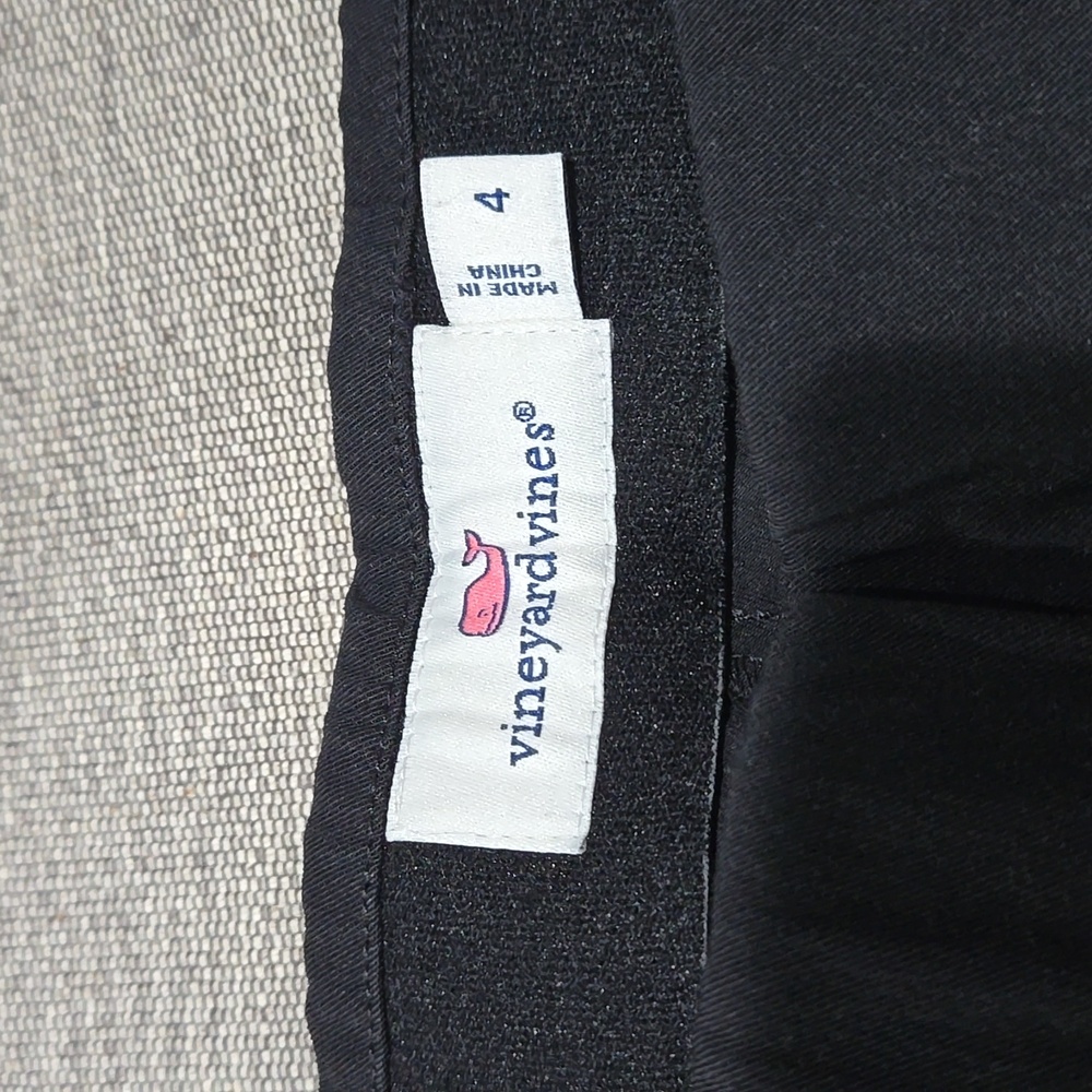 Vinyardvines black pants size 4 New without tag